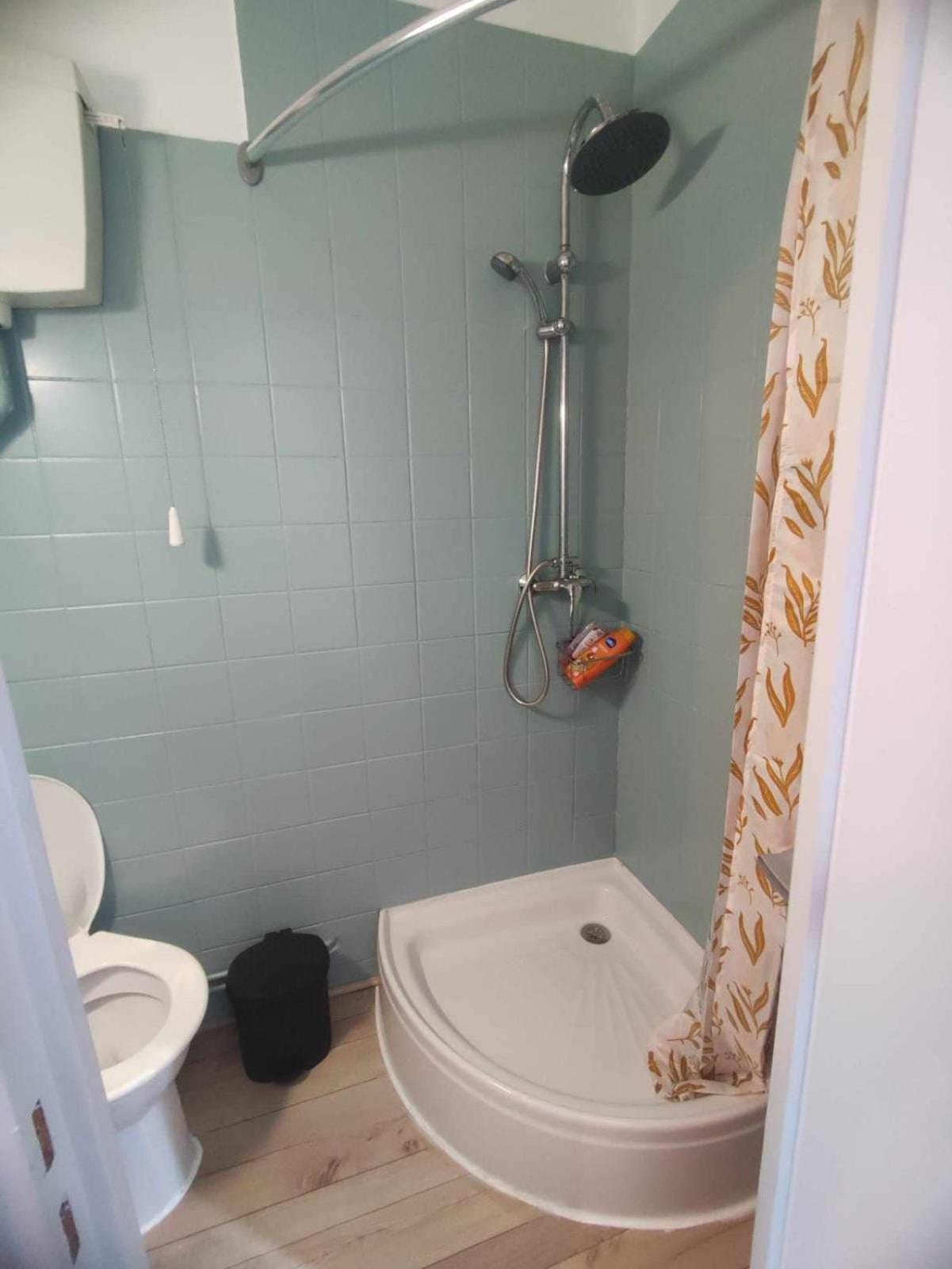 Le Nid Douillet Champetre Linge Fourni Apartment Ла Бурбул Екстериор снимка